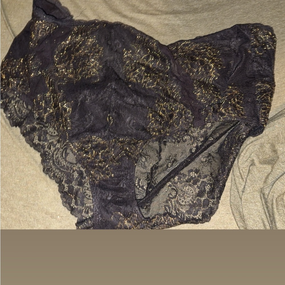 Torrid black sparkly lace panties